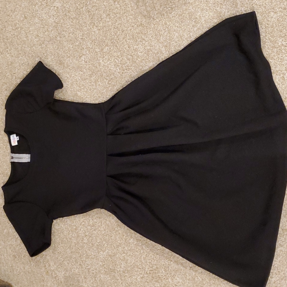 Black Lularoe Amelia  Size Small